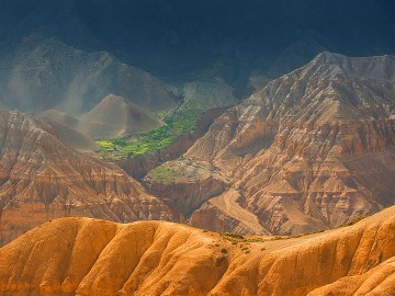 Upper Mustang Trek